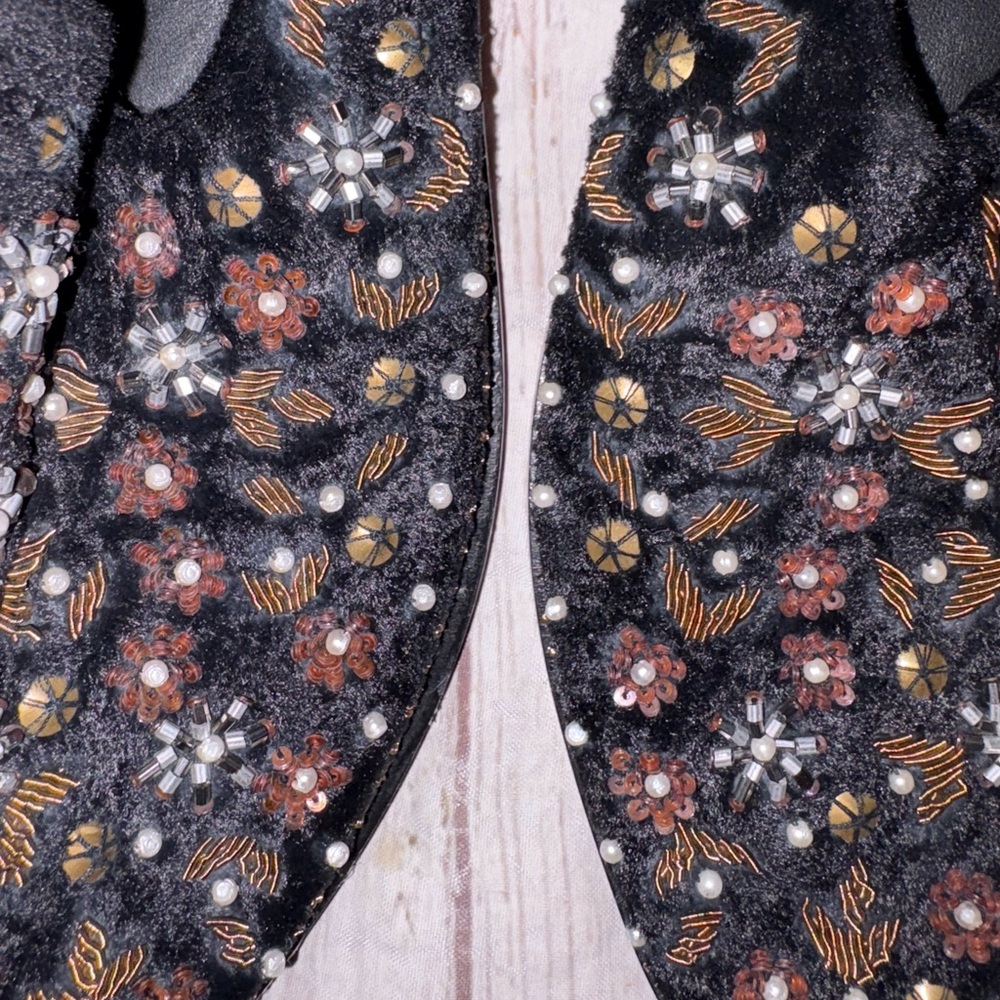 Free People black beaded/studded velvet slip on loafer mules 38(7.5) - Picture 5 of 6